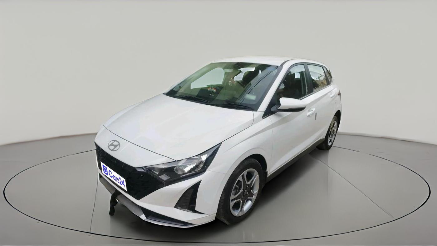 2025 Hyundai NEW I20 SPORTZ 1.2 MT, Petrol, Manual, 13,082 km, exterior