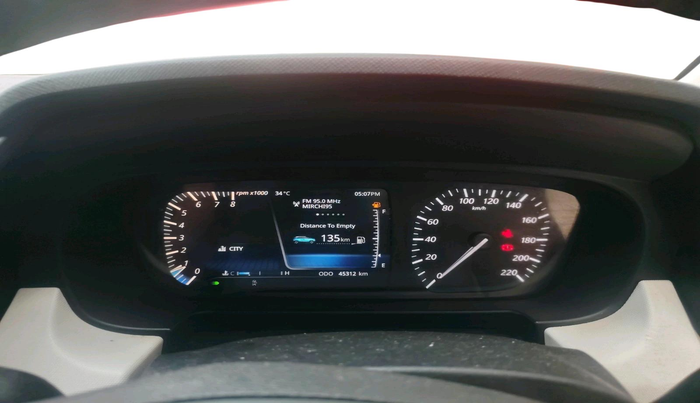 2023 Tata PUNCH Creative Dual Tone MT Sunroof, Petrol, Manual, 45,312 km, interior