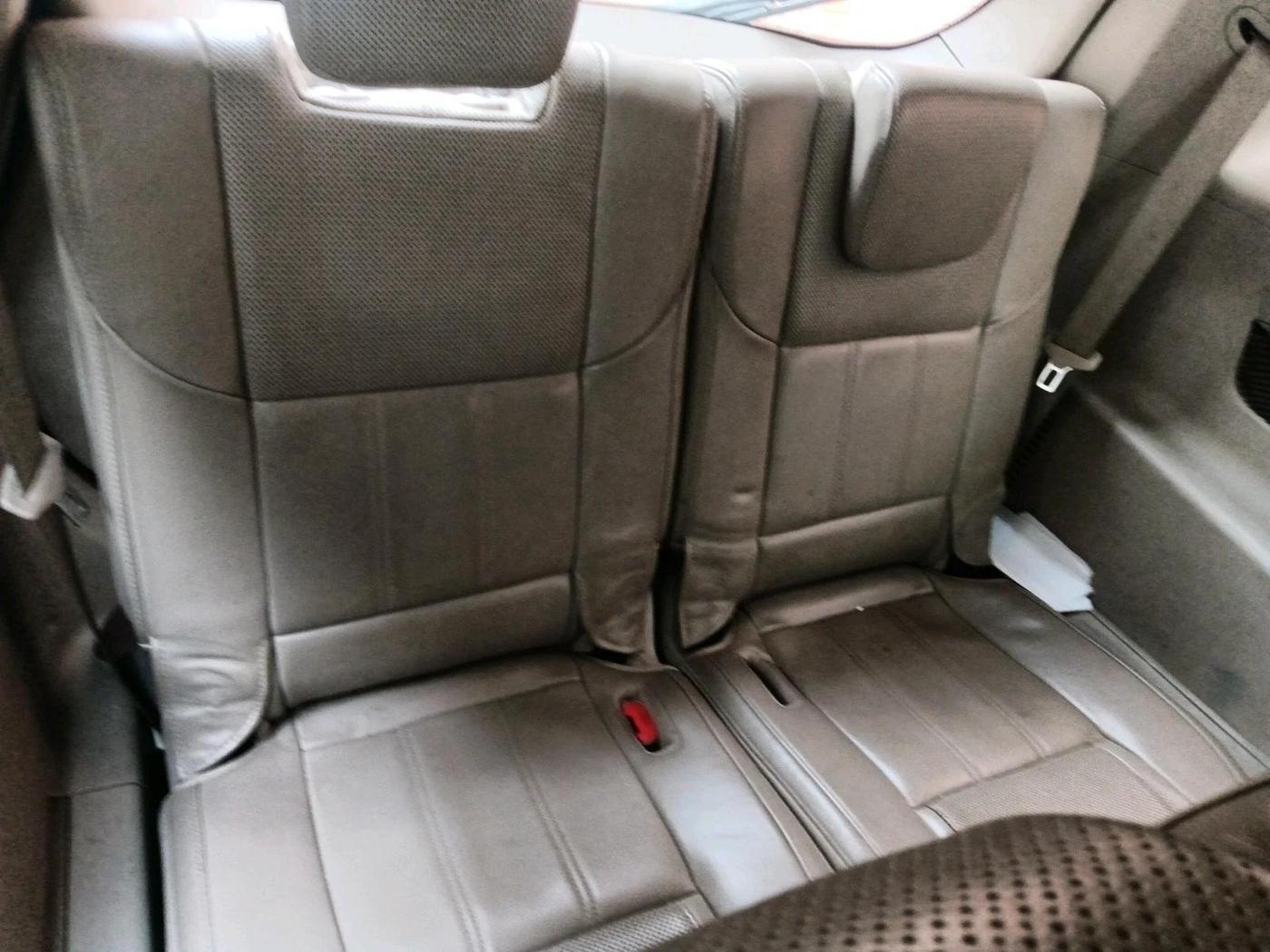 2016 Mahindra XUV500 W10 AT, Diesel, Automatic, 1,37,903 km, interior