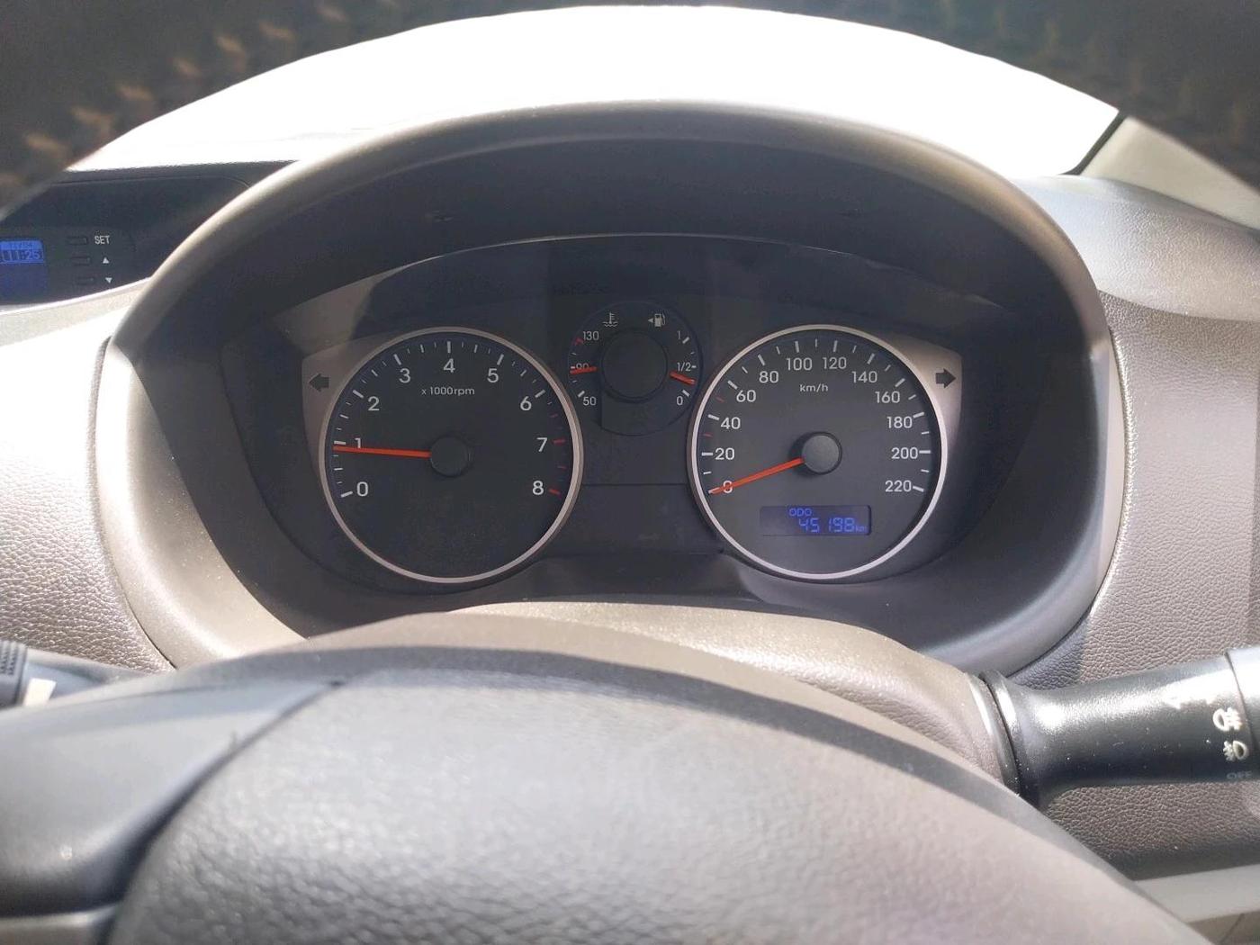 2013 Hyundai i20 SPORTZ 1.2, Petrol, Manual, 45,199 km, interior