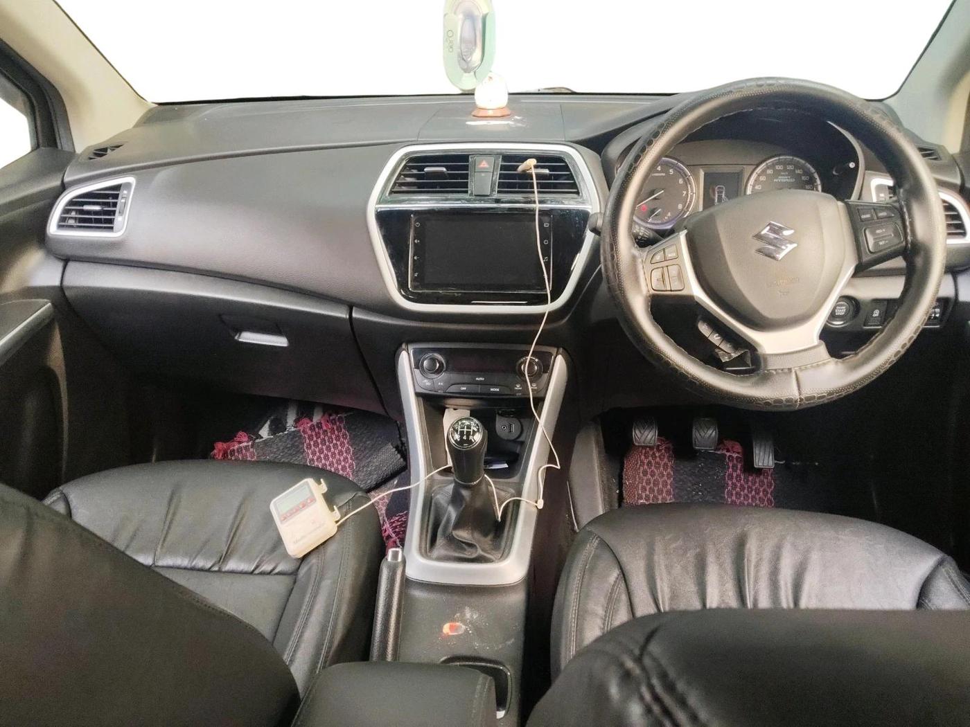 2022 Maruti S Cross ZETA 1.5, Petrol, Manual, 11,284 km, interior