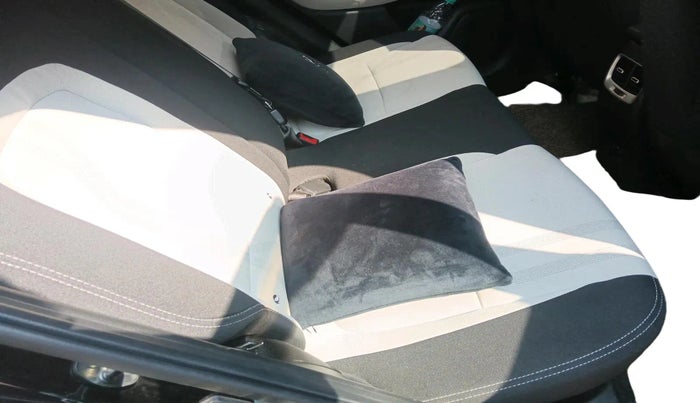 2023 Hyundai VENUE SX 1.2 PETROL, Petrol, Manual, 8,757 km, interior