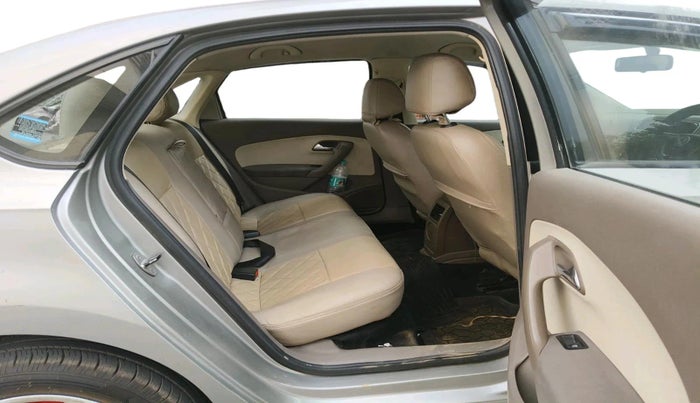 2012 Skoda Rapid ELEGANCE 1.6 TDI CR MT, Diesel, Manual, 87,338 km, interior