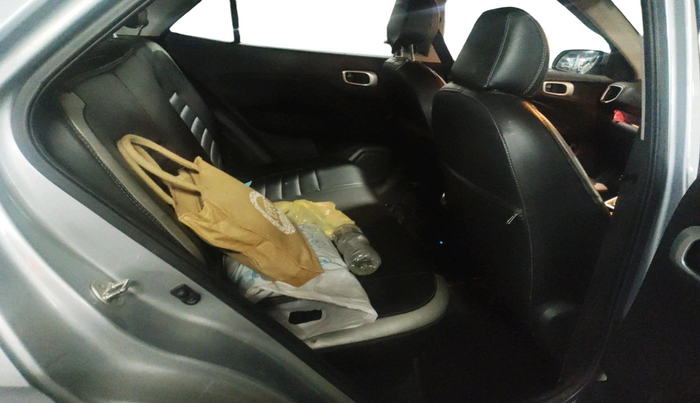 2020 Hyundai VENUE SX 1.0 TURBO, Petrol, Manual, 91,798 km, interior