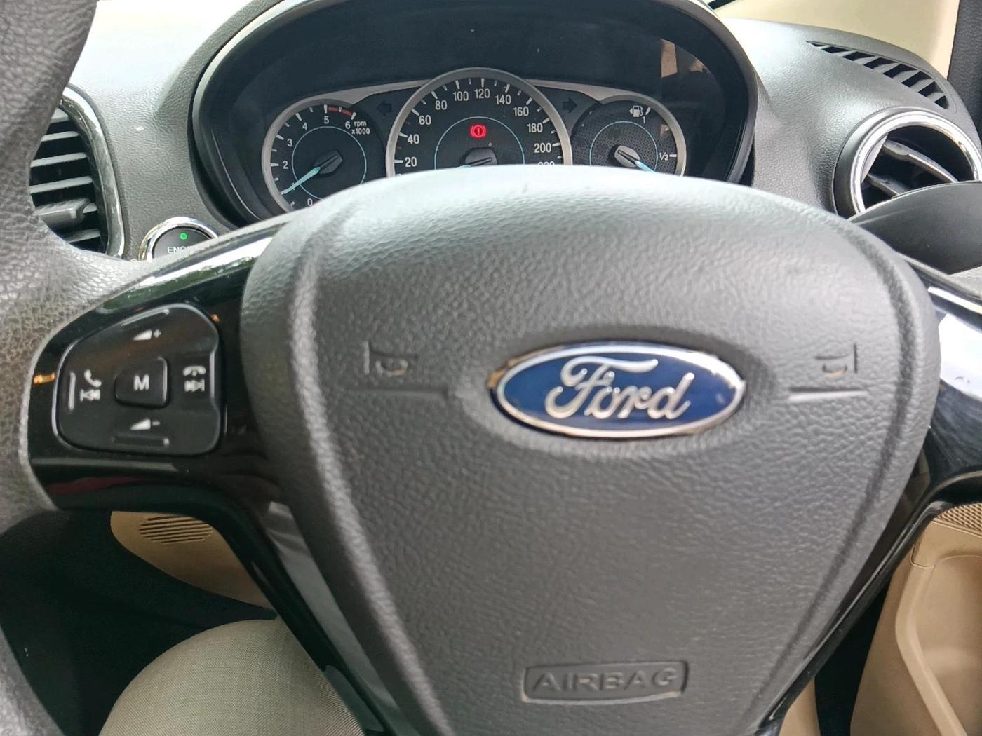 2018 Ford Figo Aspire TITANIUM 1.2 PETROL, Petrol, Manual, 29,813 km, interior