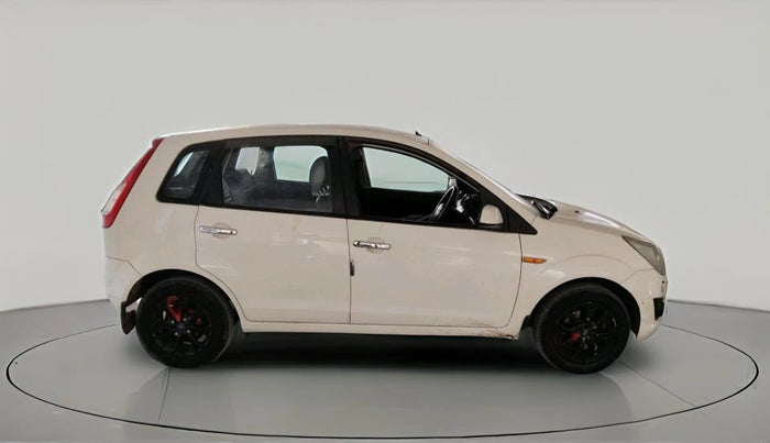 2014 Ford Figo TITANIUM 1.4 DIESEL, Diesel, Manual, 1,27,897 km, exterior
