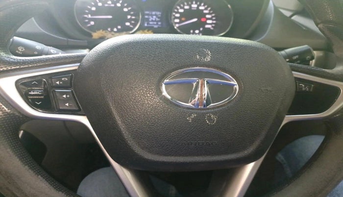 2017 Tata NEXON XZ PLUS PETROL, Petrol, Manual, 1,19,734 km, interior