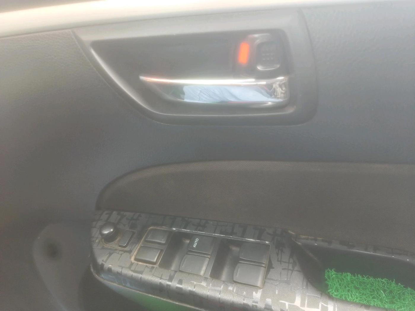2015 Maruti Swift ZDI, Diesel, Manual, 1,07,990 km, interior