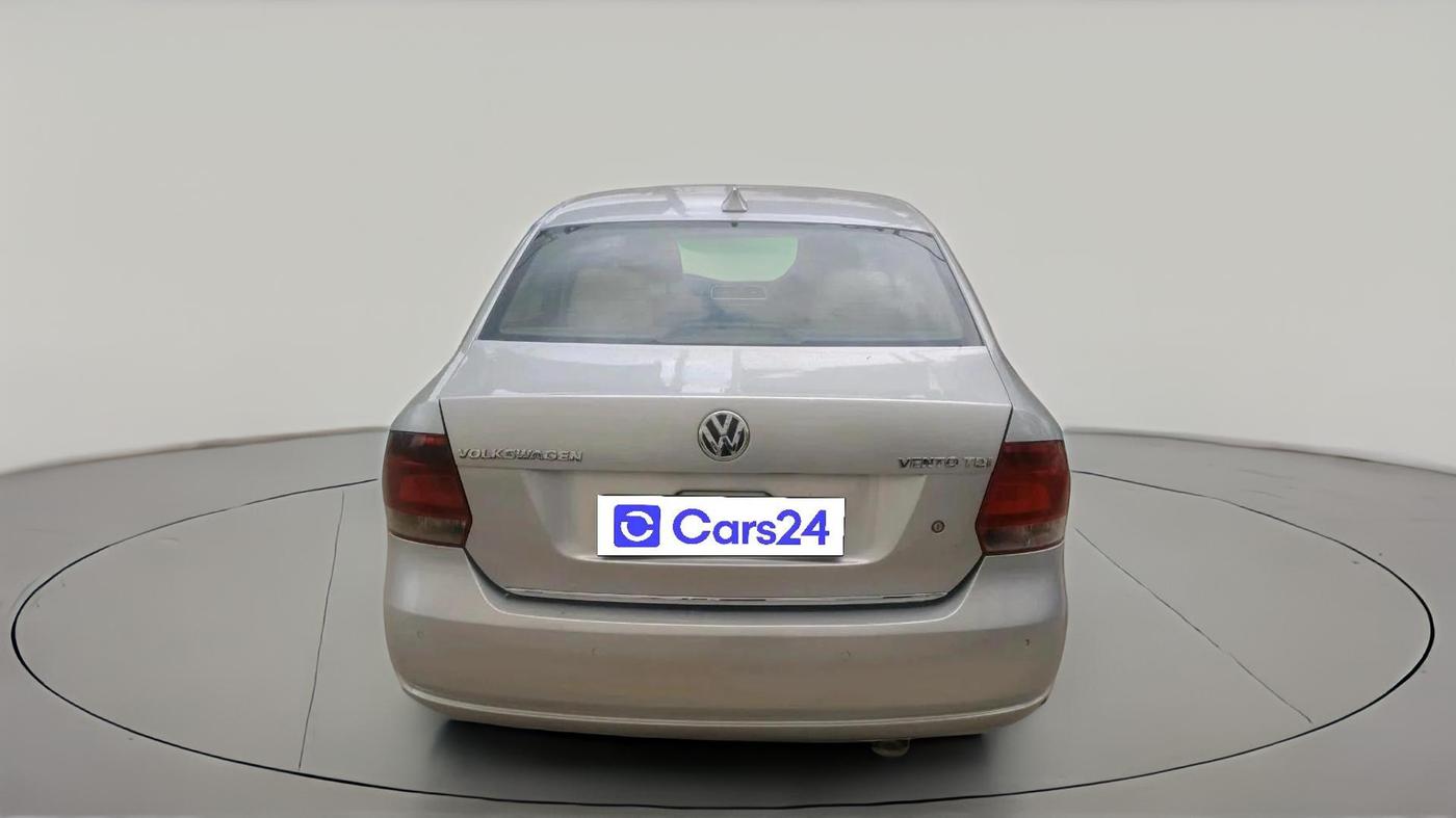2013 Volkswagen Vento HIGHLINE DIESEL 1.6, Diesel, Manual, 2,02,912 km, exterior