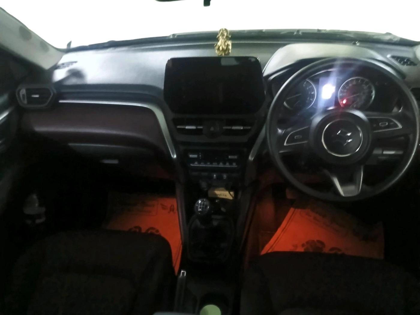 2025 Maruti Grand Vitara DELTA SMART HYBRID, Petrol, Manual, 15,546 km, interior