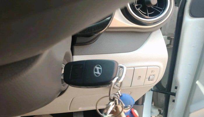 2024 Hyundai GRAND I10 NIOS SPORTZ AMT 1.2 KAPPA VTVT, Petrol, Automatic, 7,877 km, interior