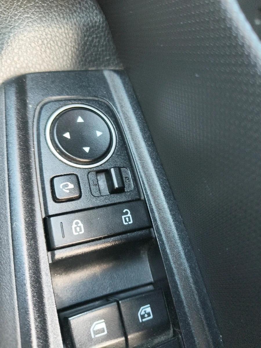 2023 KIA SONET HTK PLUS 1.2, Petrol, Manual, 33,053 km, interior