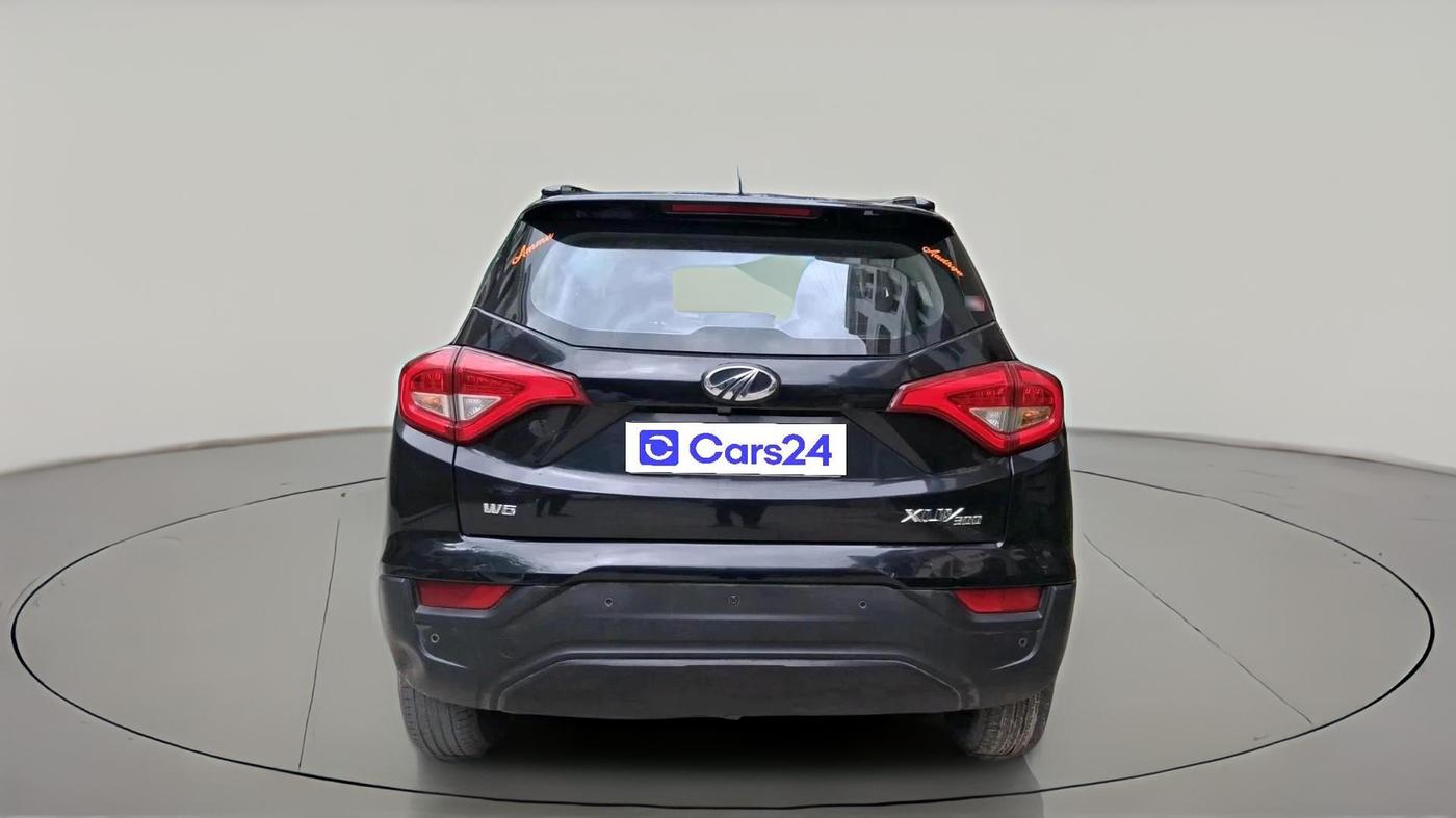 2019 Mahindra XUV300 W6 1.2 PETROL, Petrol, Manual, 86,416 km, exterior