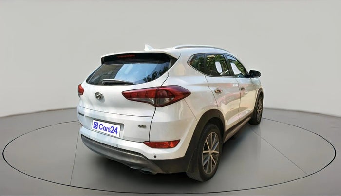 2018 Hyundai Tucson 2WD AT GL DIESEL
, Diesel, Automatic, 1,14,653 km, exterior