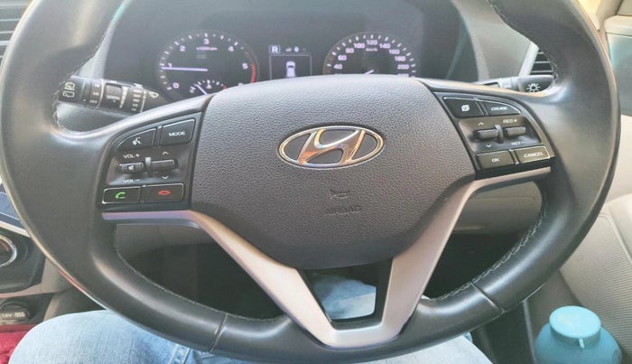 2018 Hyundai Tucson 2WD AT GL DIESEL
, Diesel, Automatic, 1,14,653 km, interior