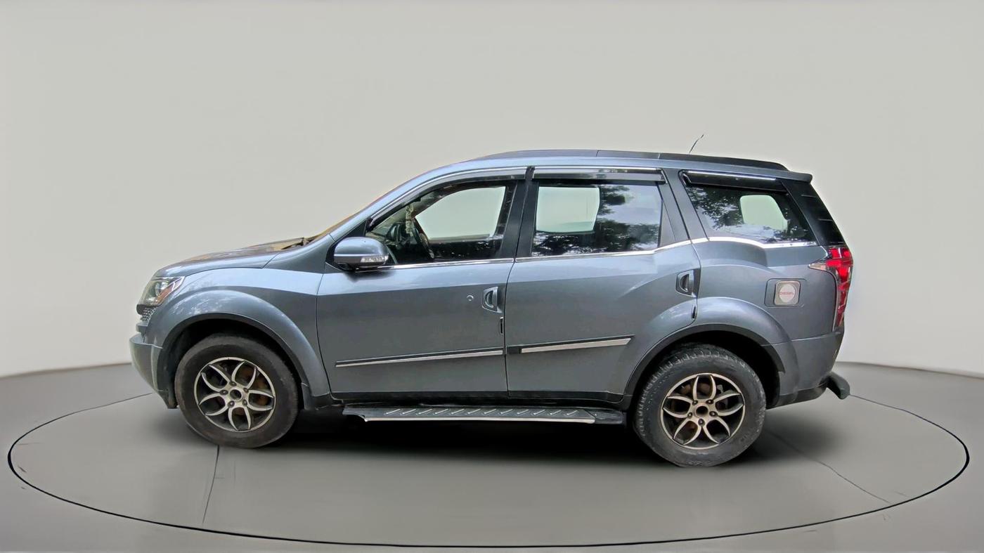 2012 Mahindra XUV500 W6, Diesel, Manual, 1,49,500 km, exterior