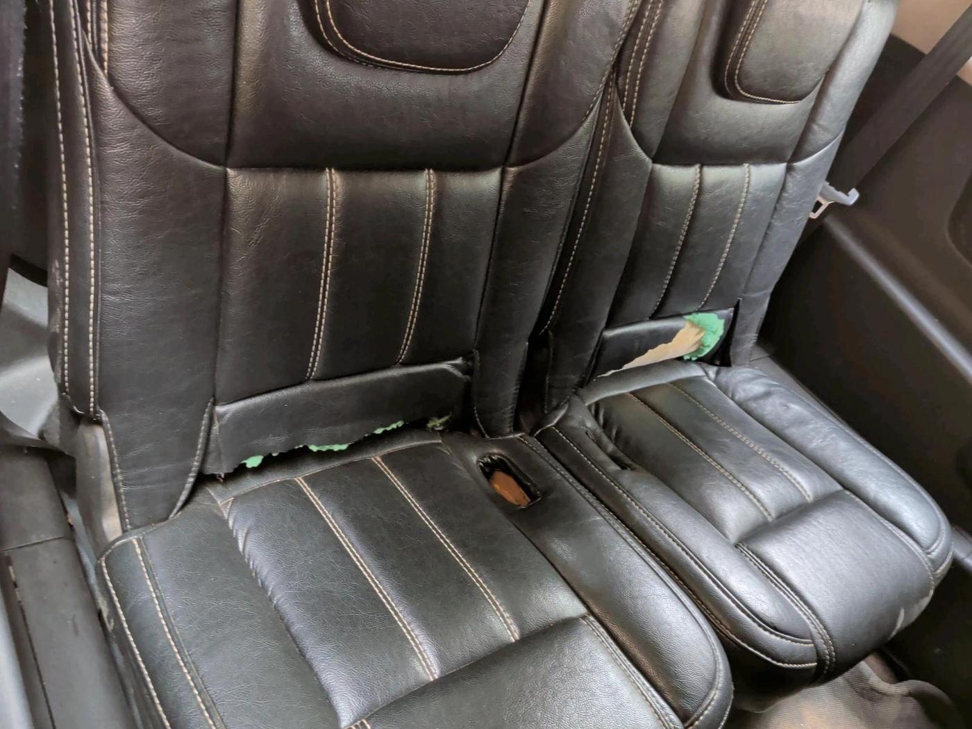 2012 Mahindra XUV500 W6, Diesel, Manual, 1,49,500 km, interior