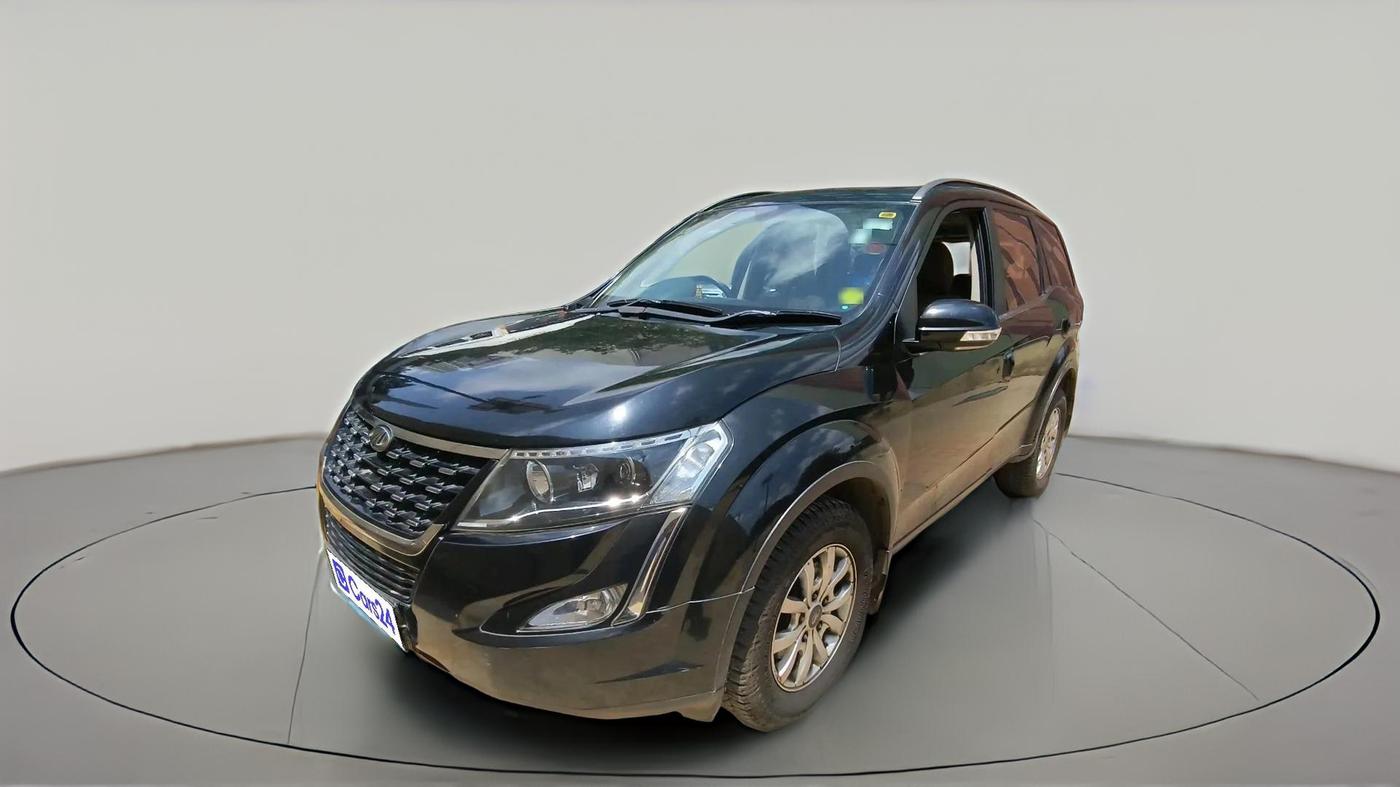 2018 Mahindra XUV500 W9, Diesel, Manual, 1,01,241 km, exterior