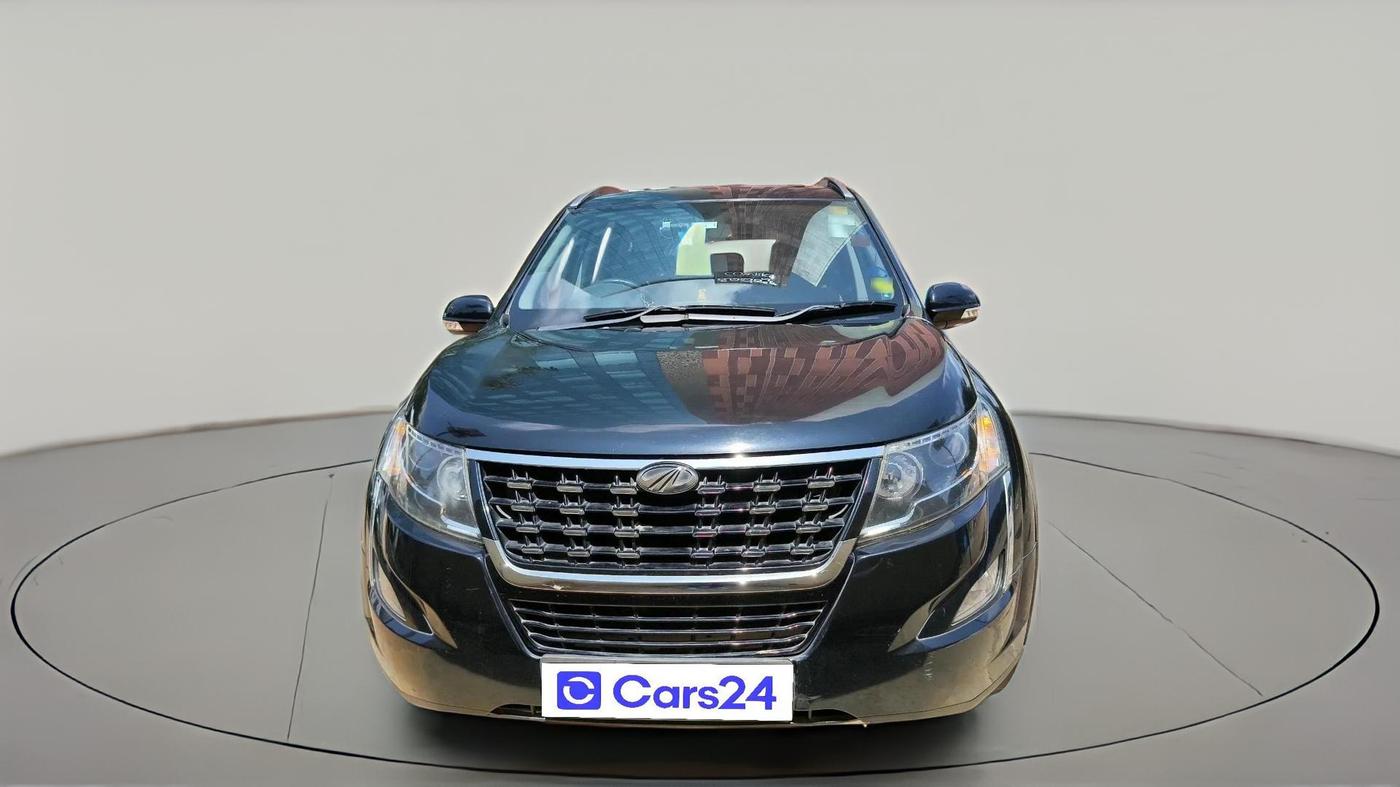 2018 Mahindra XUV500 W9, Diesel, Manual, 1,01,241 km, exterior