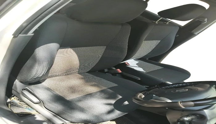 2009 Maruti Swift VDI, Diesel, Manual, 80,183 km, interior