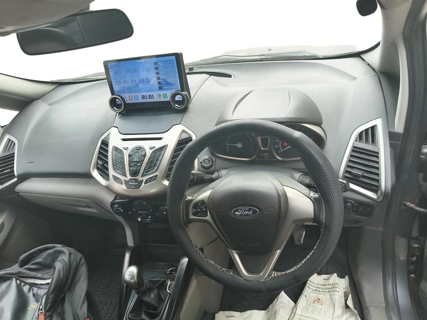 2017 Ford Ecosport TITANIUM 1.5L DIESEL, Diesel, Manual, 1,14,456 km, interior