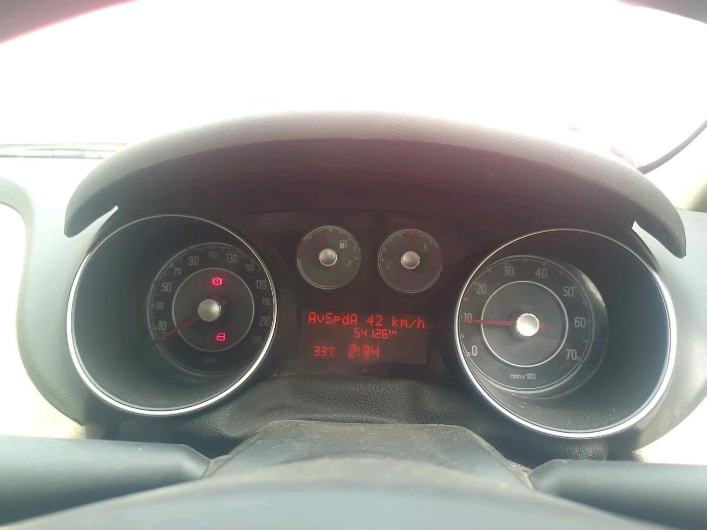 2015 Fiat Punto EVO ACTIVE 1.2, Petrol, Manual, 54,126 km, interior