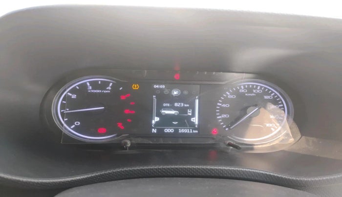 2023 Mahindra BOLERO NEO N10 R, Diesel, Manual, 16,911 km, interior