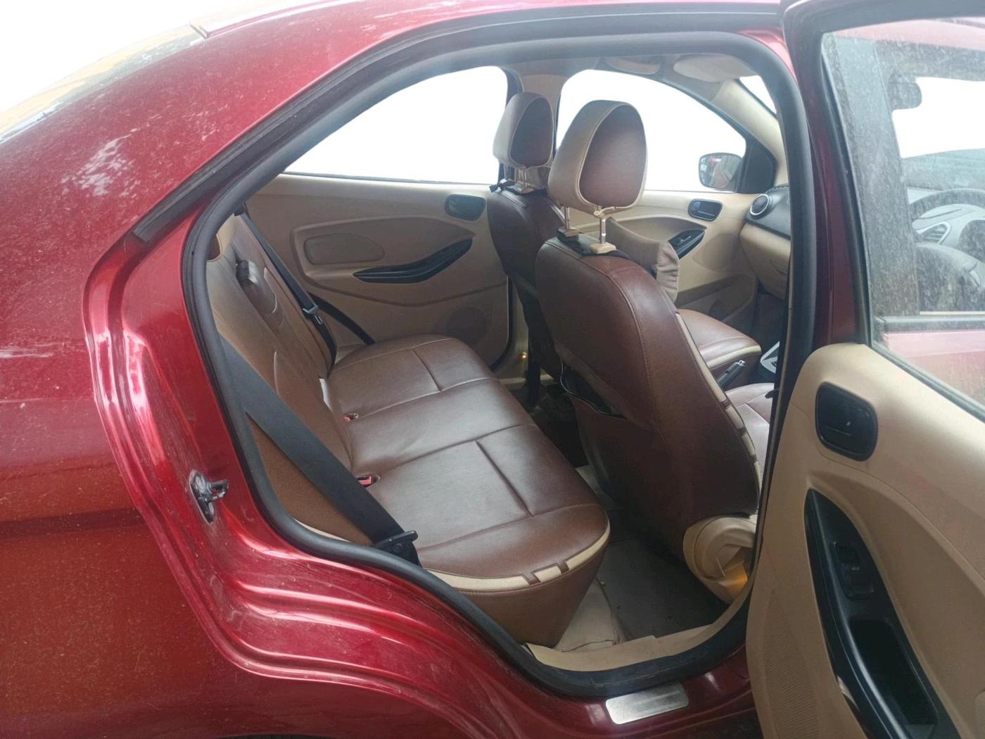 2015 Ford Figo Aspire AMBIENTE 1.5 DIESEL, Diesel, Manual, 1,40,312 km, interior