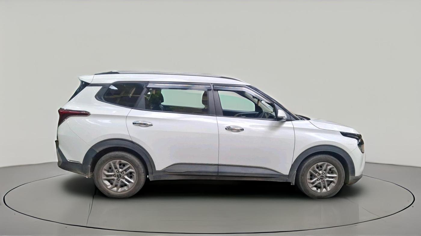 2022 KIA CARENS PRESTIGE 1.5 DIESEL 7 STR, Diesel, Manual, 1,25,893 km, exterior