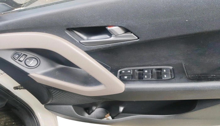 2017 Hyundai Creta SX PLUS AT 1.6 PETROL, Petrol, Automatic, 49,980 km, interior