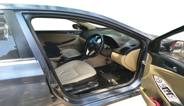 2014 Hyundai Verna FLUIDIC 1.6 CRDI SX OPT AT, Diesel, Automatic, 1,06,347 km, interior
