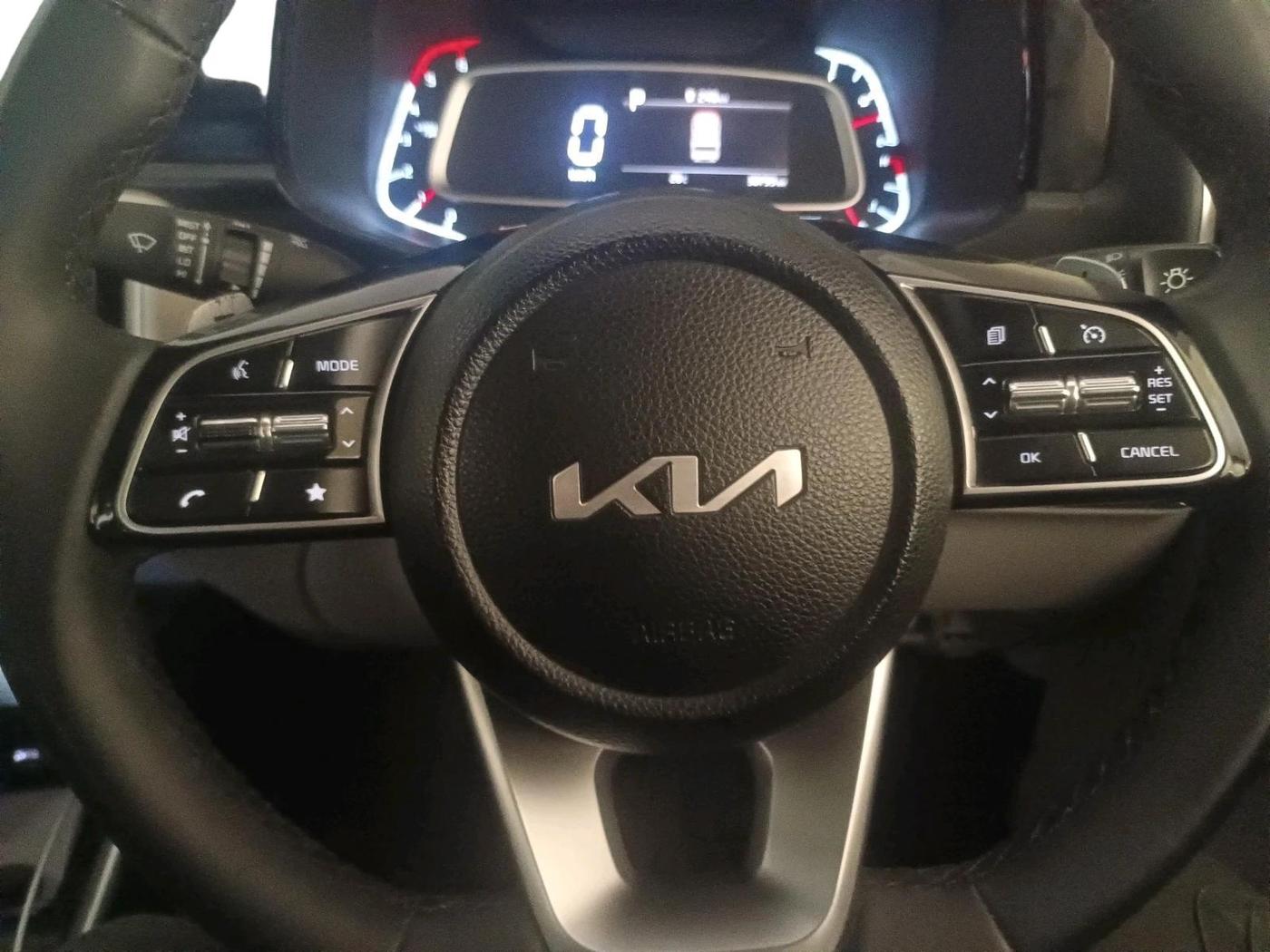 2023 KIA SONET HTX 1.5 AT, Diesel, Automatic, 42,000 km, interior