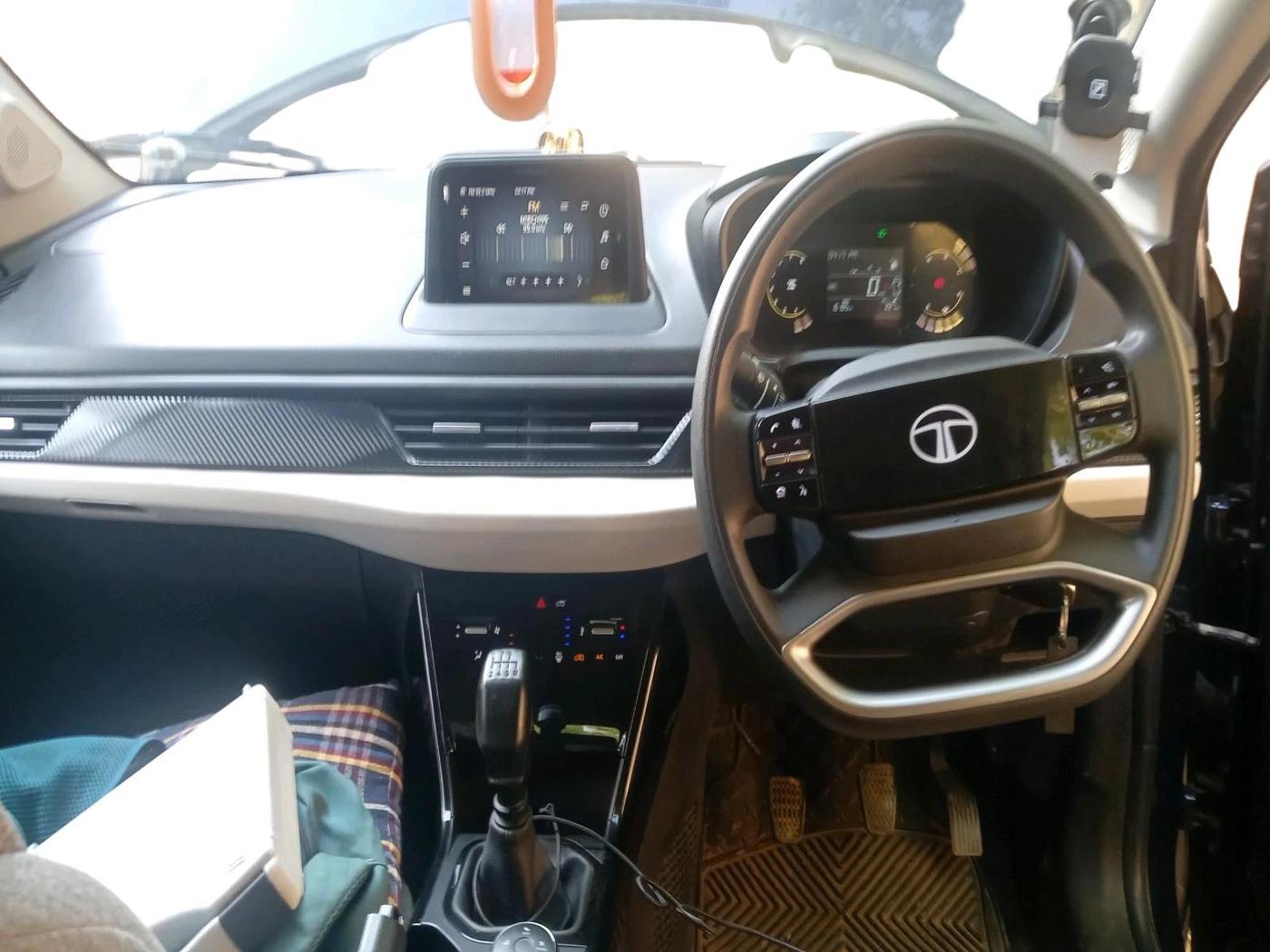 2024 Tata Curvv Pure Plus 1.2 Petrol 6MT, Petrol, Manual, 16,185 km, interior