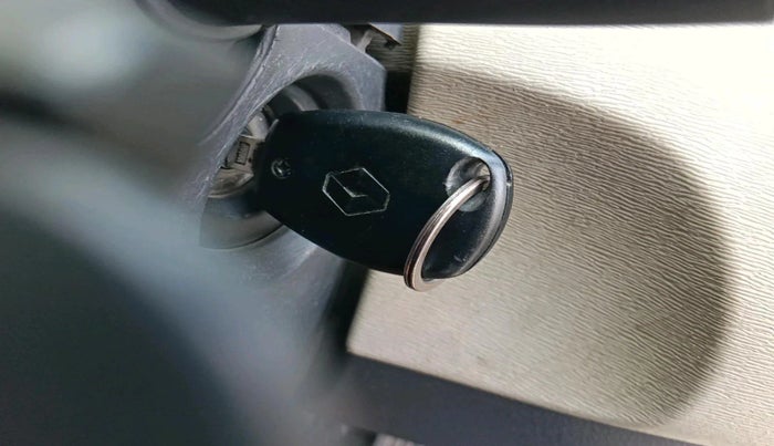 2013 Renault Duster 85 PS RXL DIESEL, Diesel, Manual, 82,514 km, interior