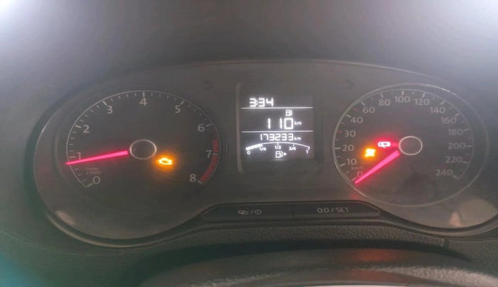 2018 Volkswagen Polo HIGHLINE PLUS 1.0 16 ALLOY, Petrol, Manual, 1,73,233 km, interior