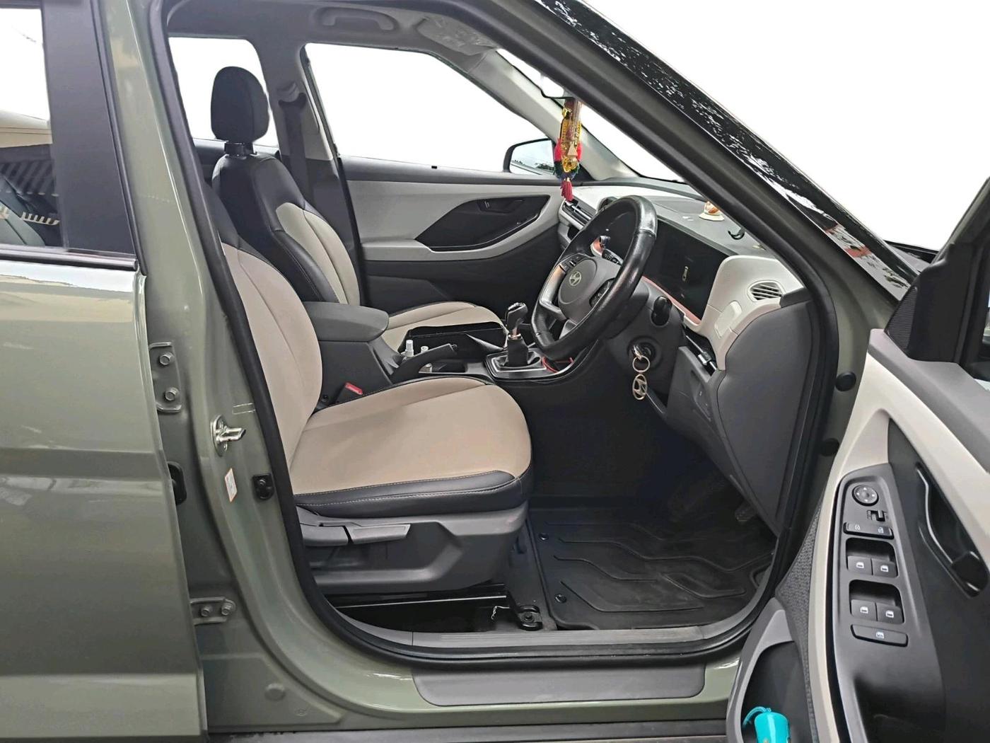 2024 Hyundai Creta EX 1.5 PETROL, Petrol, Manual, 14,059 km, interior