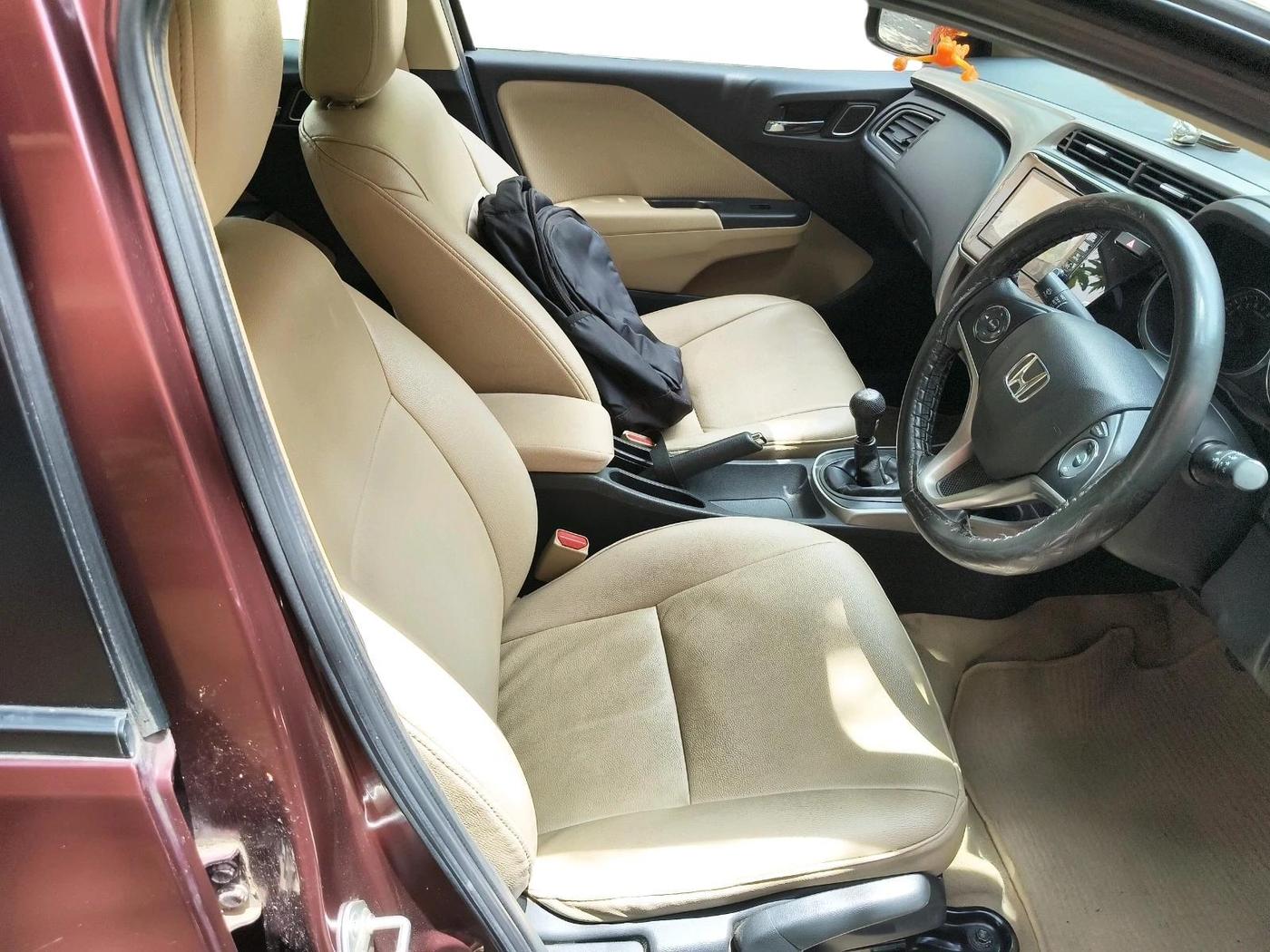 2017 Honda City 1.5L I-VTEC V MT, Petrol, Manual, 18,983 km, interior