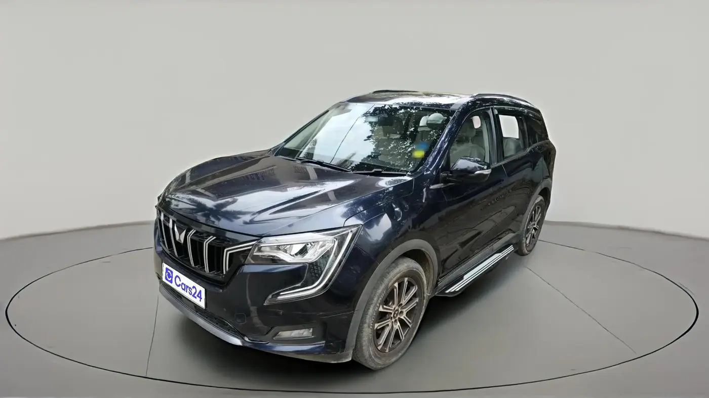 2021 Mahindra XUV700 AX 7 P MT 7 STR, Petrol, Manual, 88,316 km, exterior