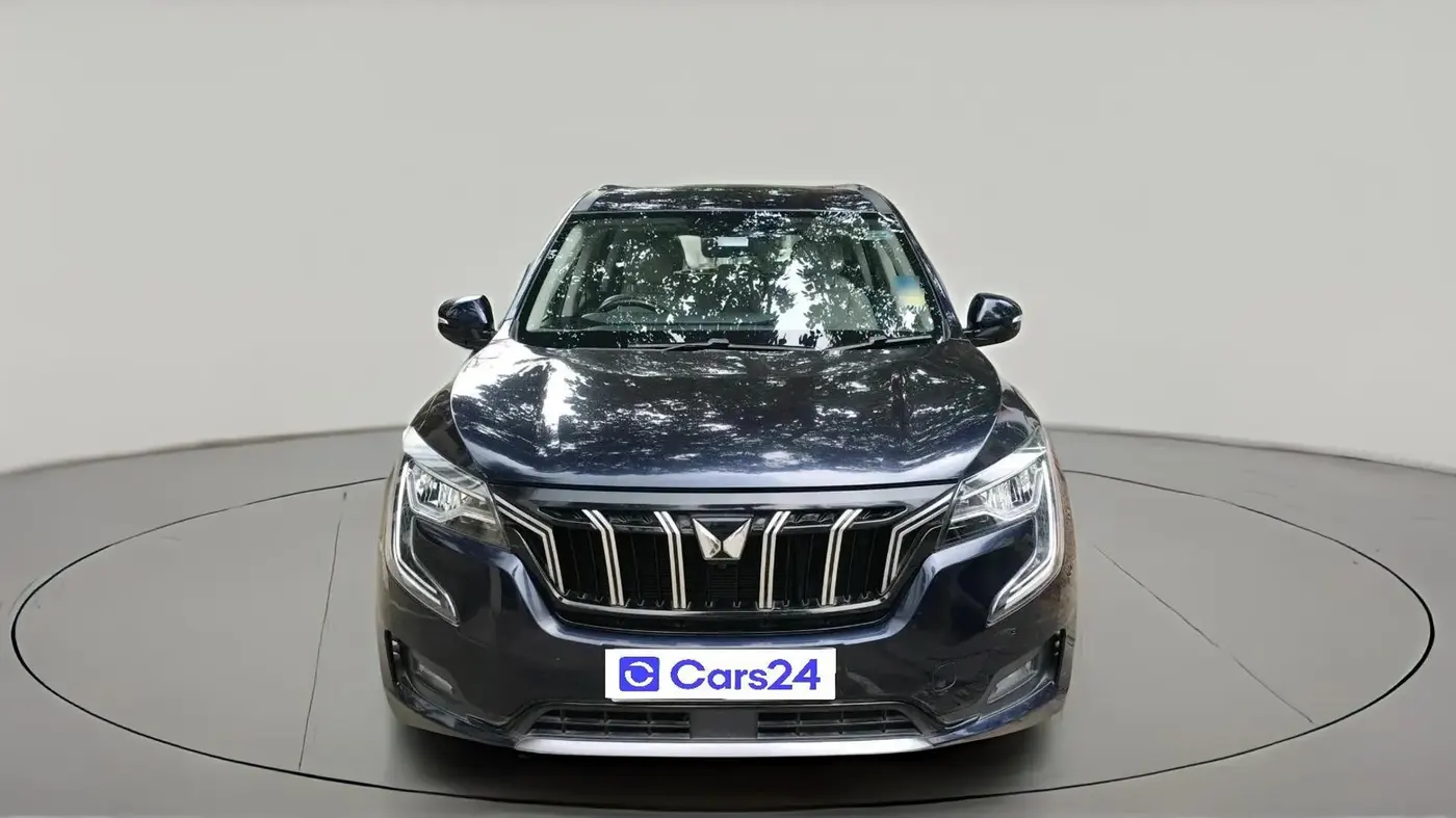 2021 Mahindra XUV700 AX 7 P MT 7 STR, Petrol, Manual, 88,316 km, exterior