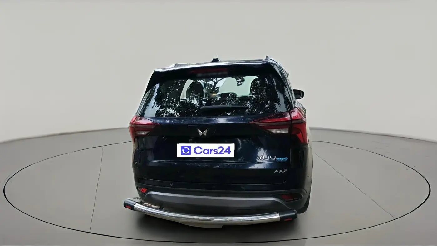 2021 Mahindra XUV700 AX 7 P MT 7 STR, Petrol, Manual, 88,316 km, exterior