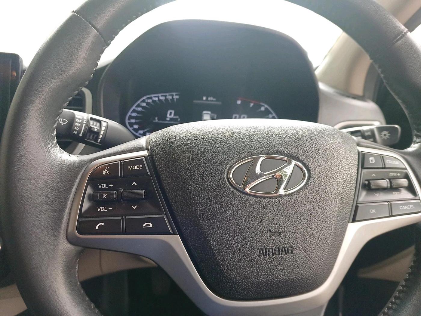 2021 Hyundai Verna SX 1.5 VTVT, Petrol, Manual, 42,085 km, interior
