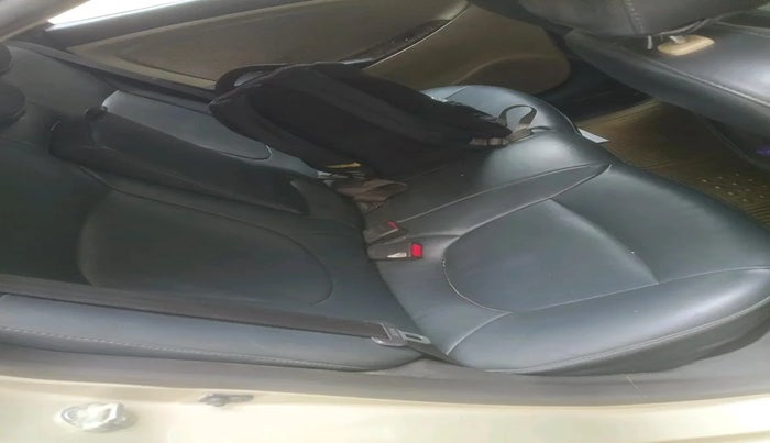 2012 Hyundai Verna FLUIDIC 1.6 CRDI SX, Diesel, Manual, 1,44,459 km, interior