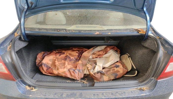 2017 Skoda Rapid STYLE 1.6 MPI, Petrol, Manual, 77,200 km, exterior