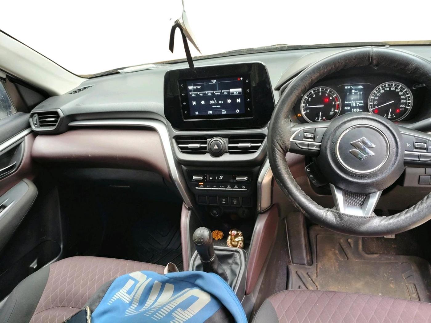 2024 Maruti Grand Vitara DELTA SMART HYBRID, Petrol, Manual, 32,625 km, interior