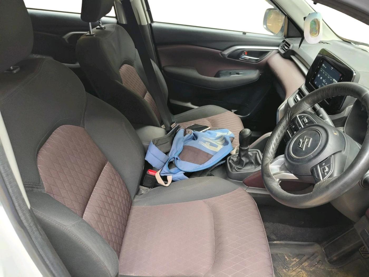 2024 Maruti Grand Vitara DELTA SMART HYBRID, Petrol, Manual, 32,625 km, interior