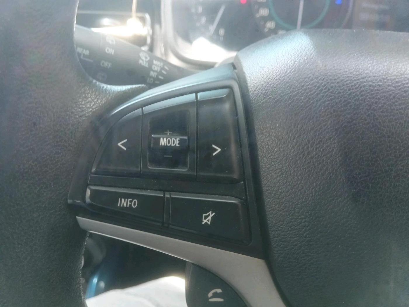 2018 Maruti IGNIS ZETA 1.2 DUAL TONE, Petrol, Manual, 29,322 km, interior