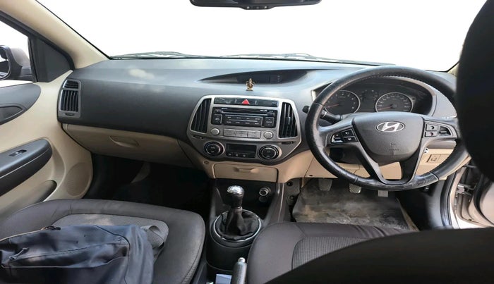 2013 Hyundai i10 SPORTZ 1.2, Petrol, Manual, 1,18,071 km, interior
