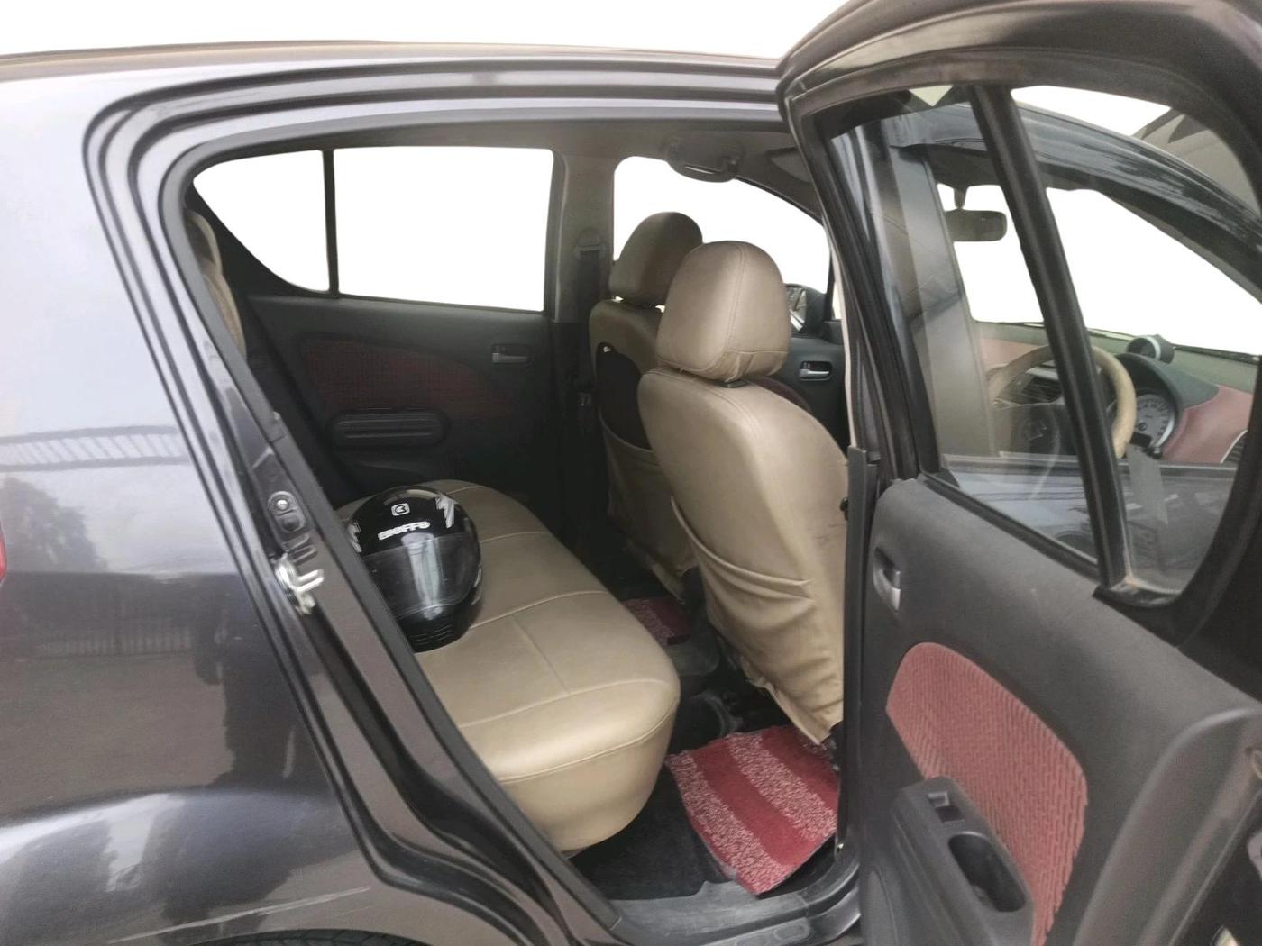 2013 Maruti Ritz VXI, Petrol, Manual, 46,018 km, interior