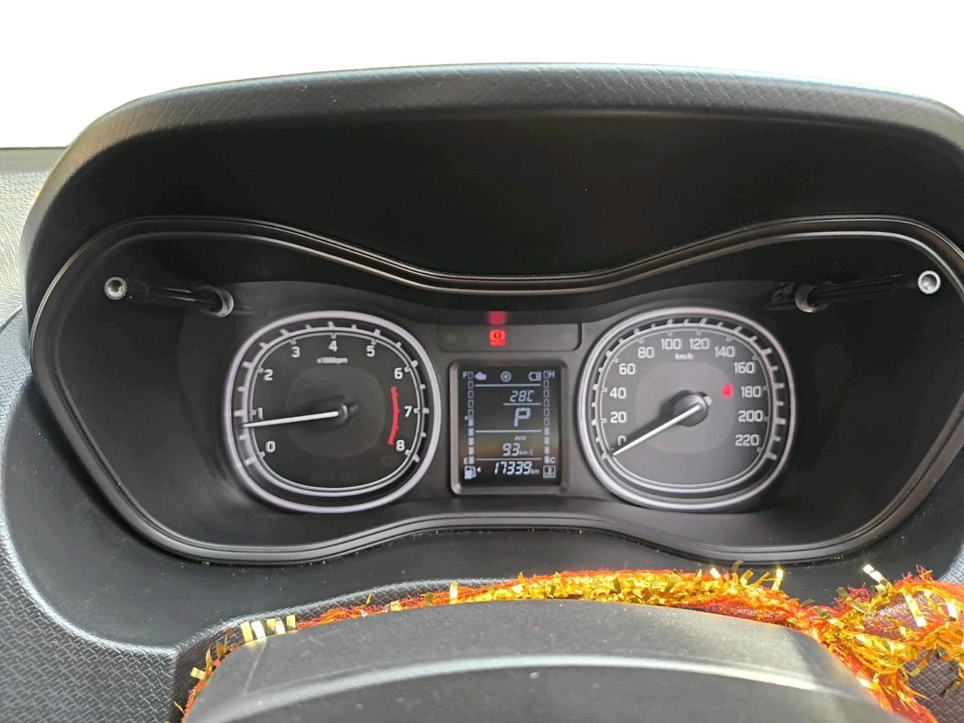 2022 Maruti Vitara Brezza ZXI AT SHVS, Petrol, Automatic, 17,339 km, interior