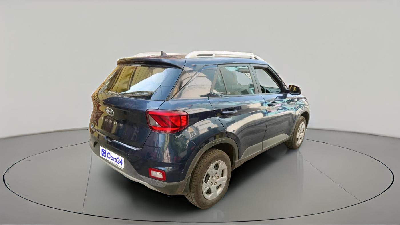 2020 Hyundai VENUE S 1.2, Petrol, Manual, 76,874 km, exterior